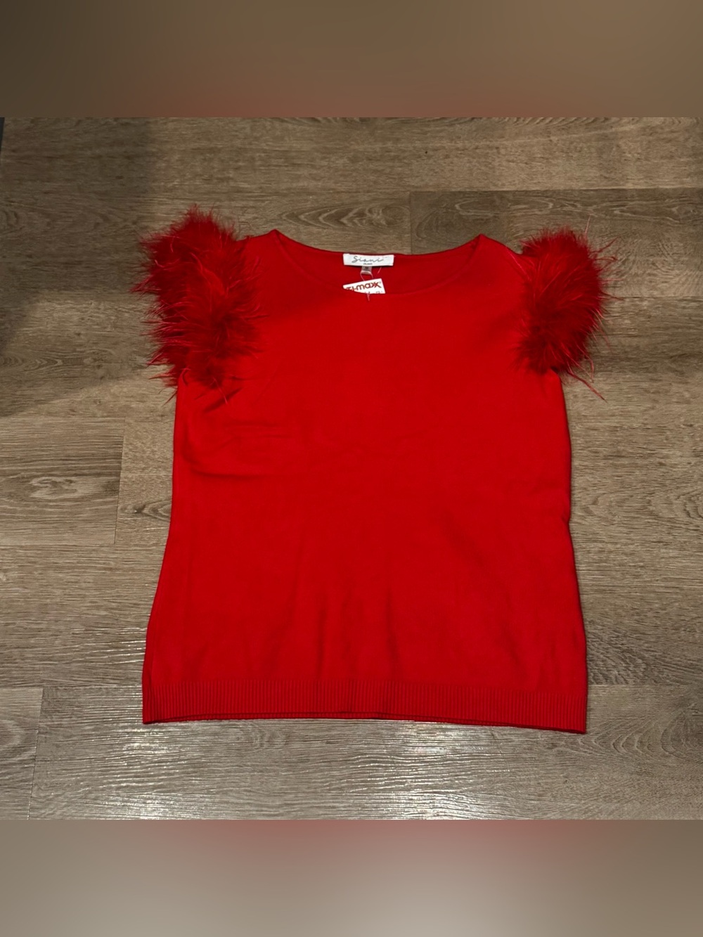 Sioni Red Feather-Trim Cap Sleeve Top